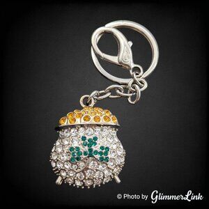 Irish Pot of Gold Shamrock Crystal Silver Tone Key Chain